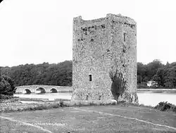 Belvelly Castle (14th or 15th century) and Belvelly Bridge (built 1803)