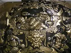 Victory (top cartouche)