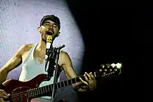 Ben Kenney performing live with Incubus in Madrid.