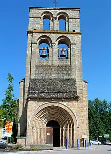 The church of Saint-Mathurin, in Le Vigen