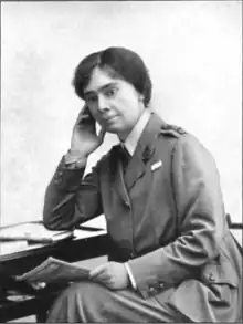 Seated portrait of Eleanor Soltau in uniform