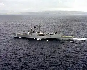 USS Wadsworth (FFG-9) underway.